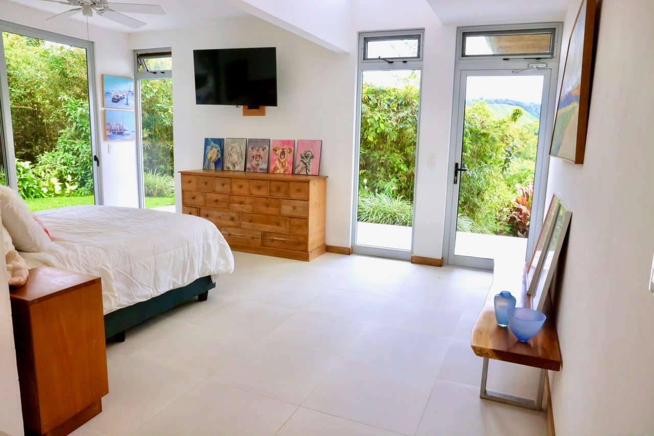 Modern Gated Volcano View Home, Lake Arenal, Alajuela
