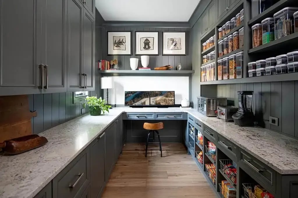 The Elegant Return of the Scullery: Modern Homes Rediscover a Classic Feature