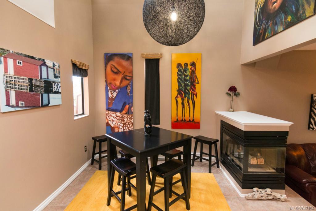 28 Falstaff Pl