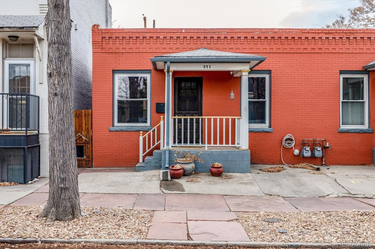 271 Cherokee St