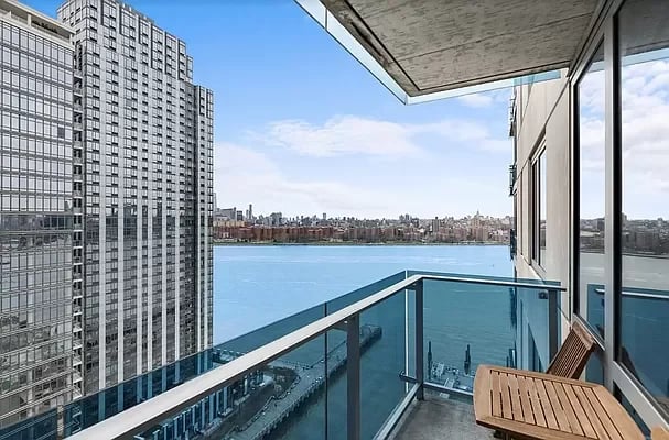 22 North 6th St Unit: 23B