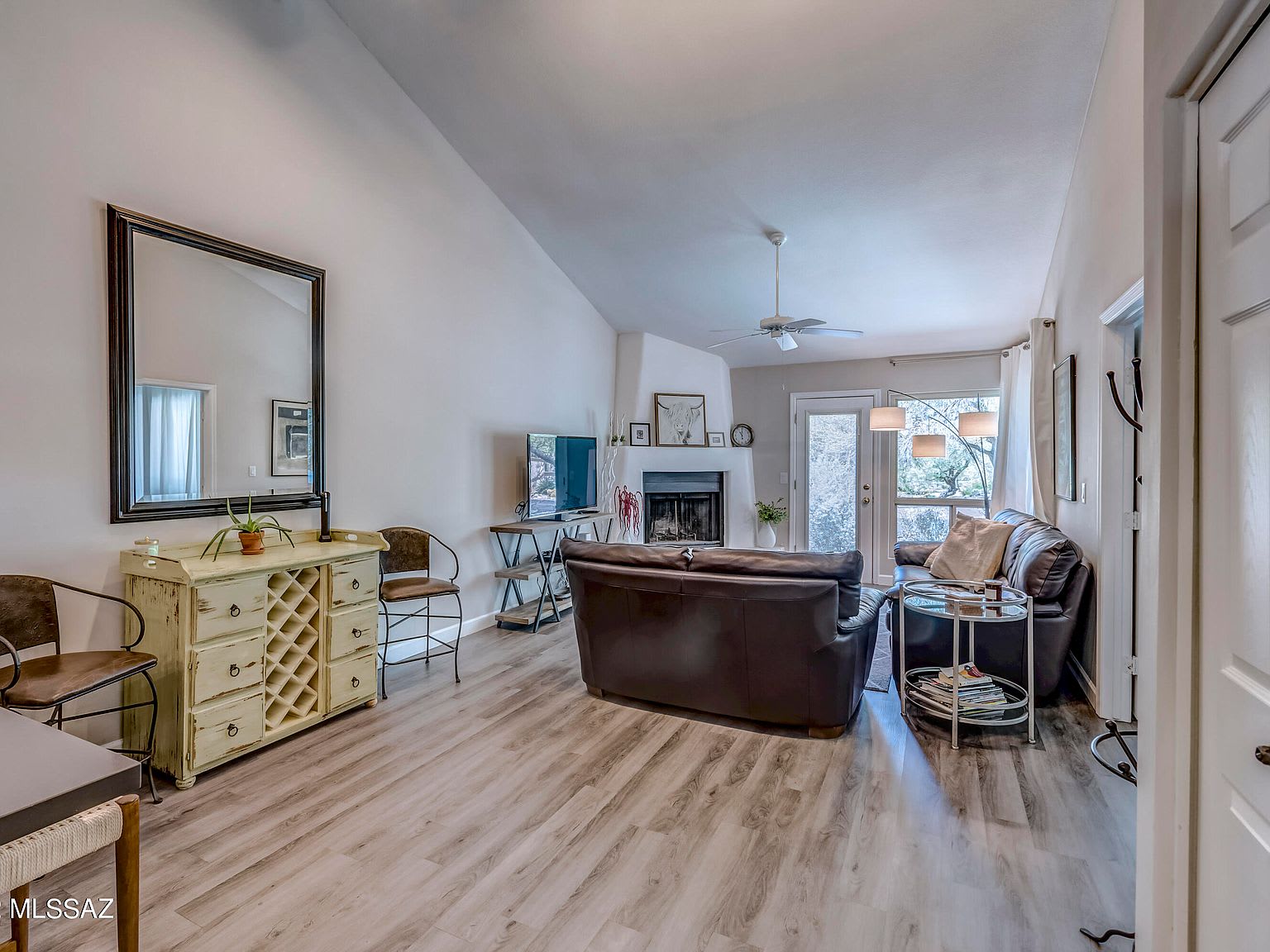 7601 N Calle Sin Envidia APT 33