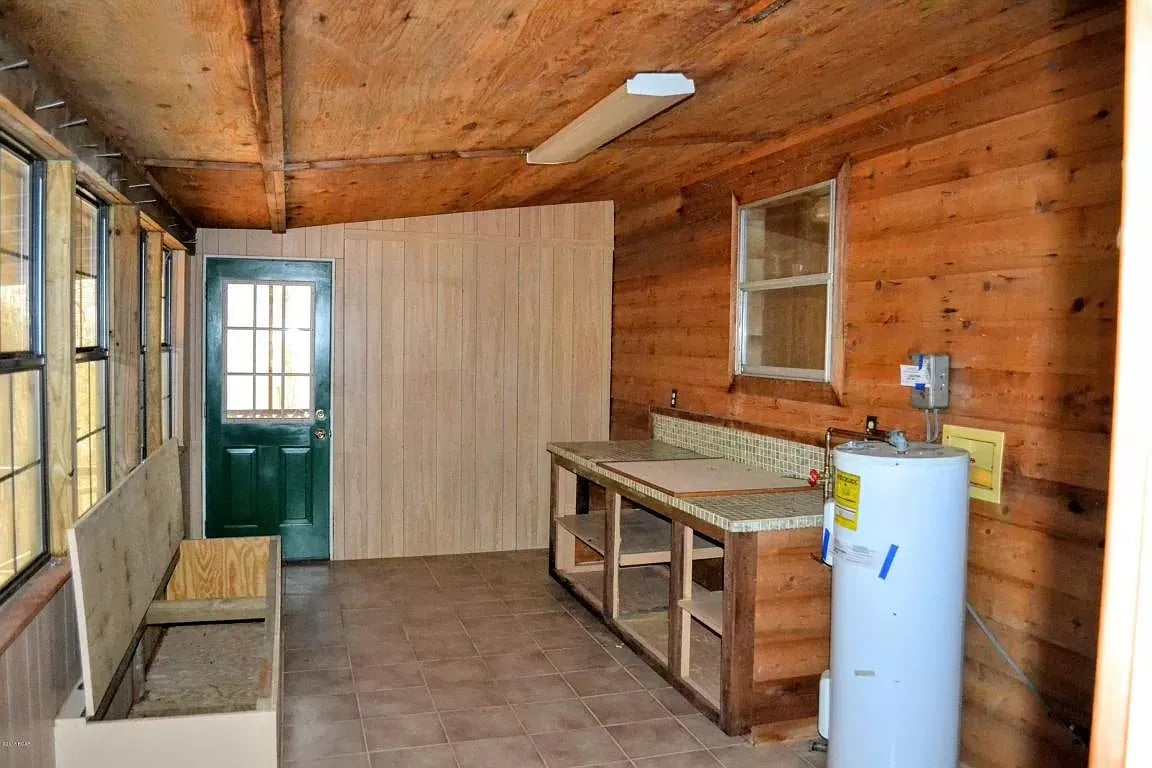 7237 ECONFINA ESTATES Road