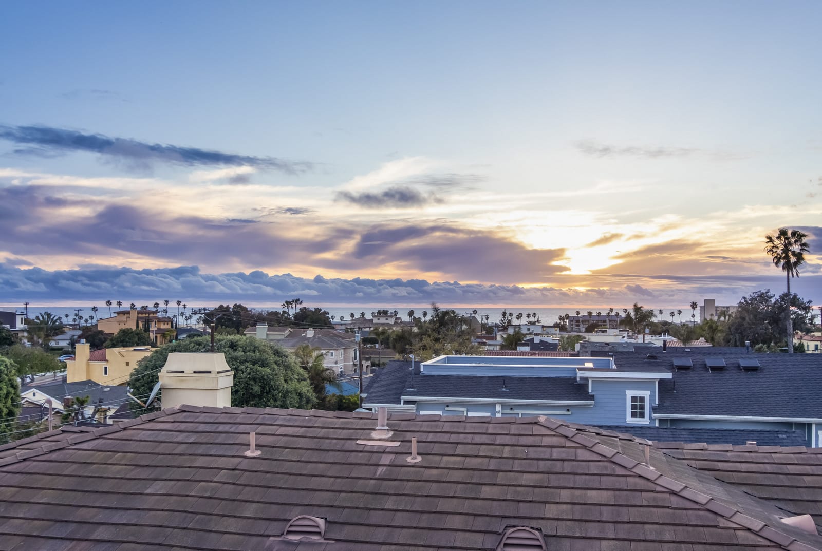 700 Avenue C