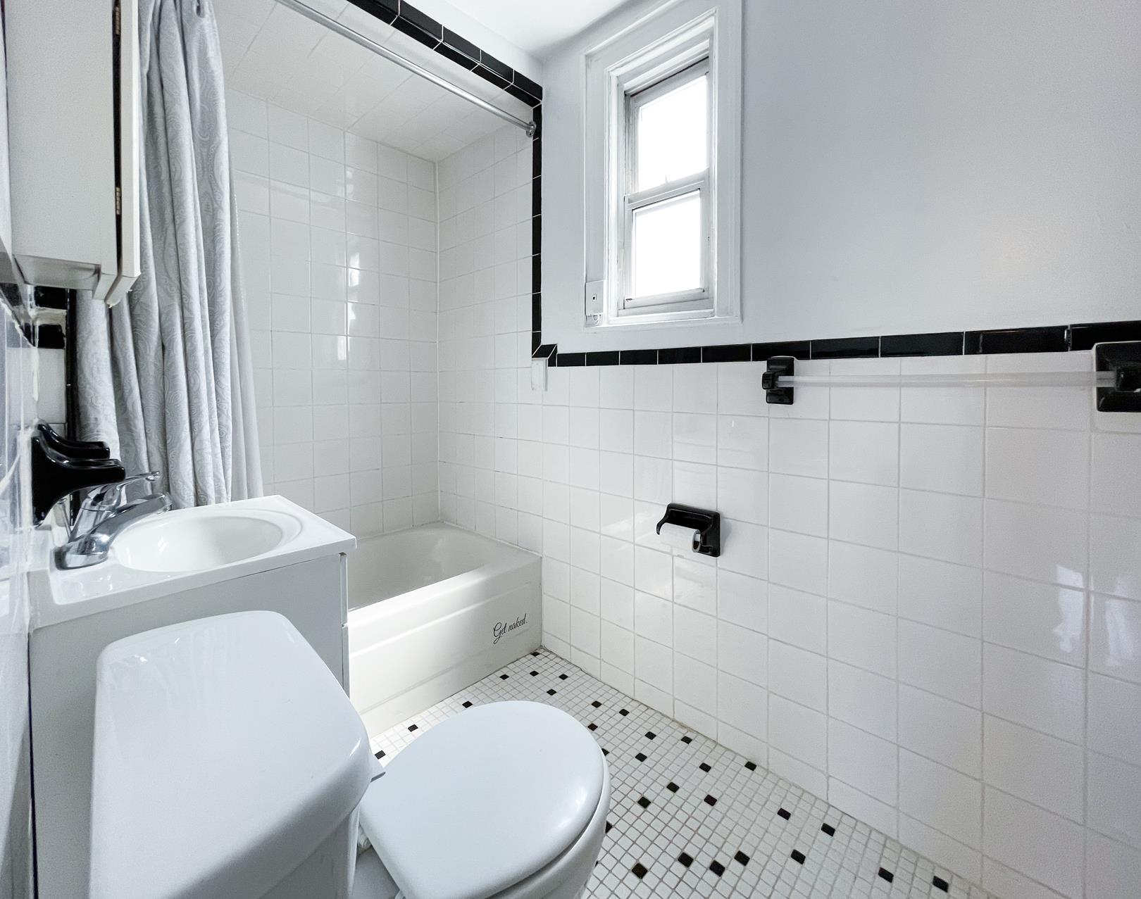356 East 19th Street, Apt 3-E
