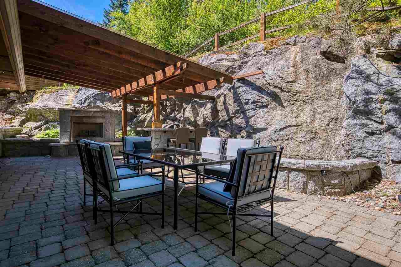 3436 Anne Macdonald Wy
