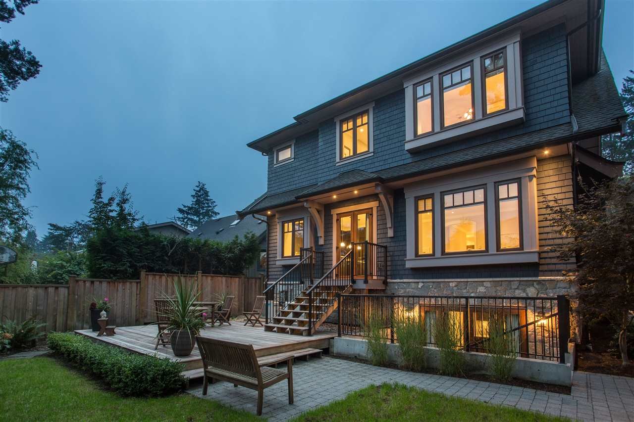 3334 W 39th Avenue, Vancouver