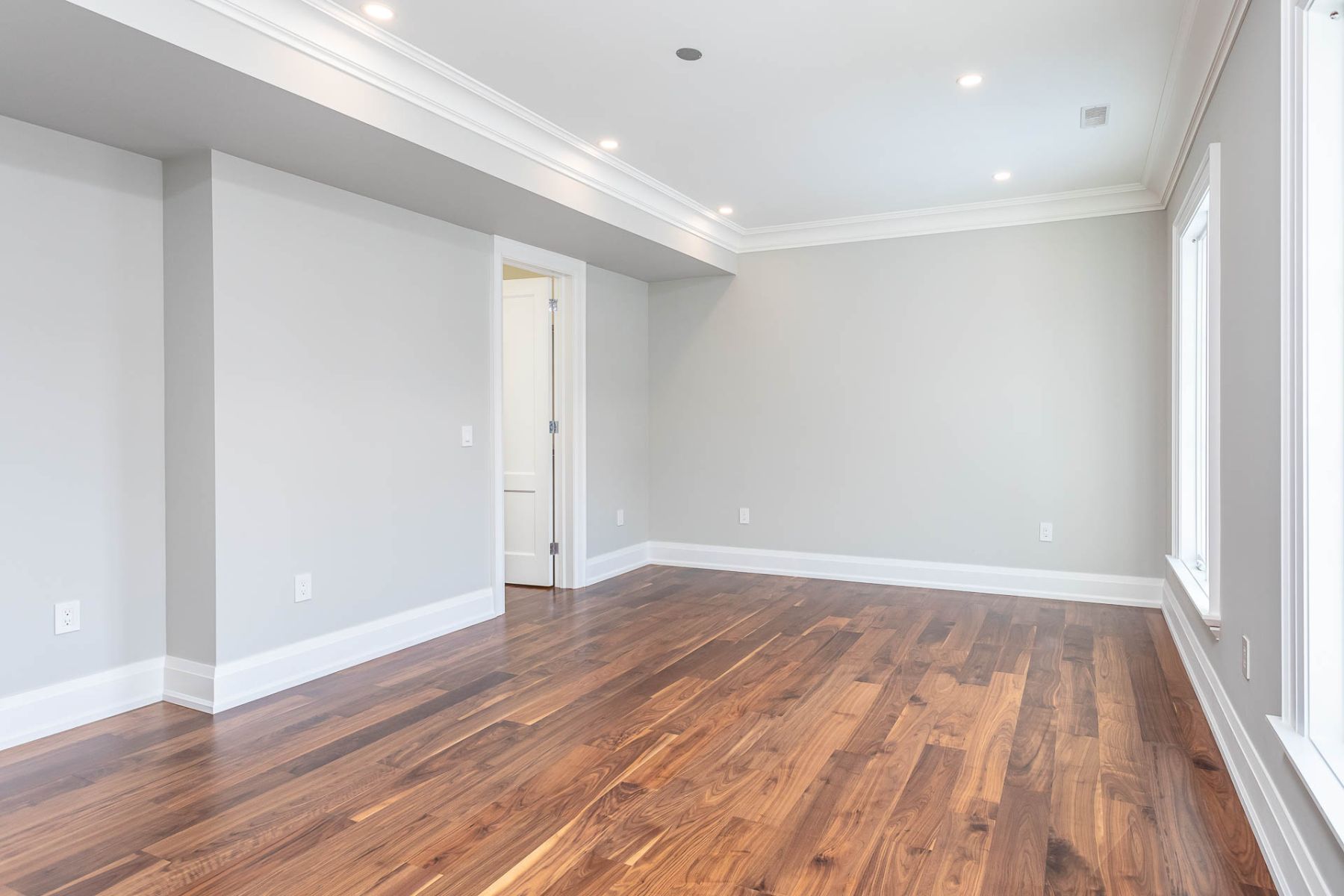 49 Dunvegan Rd