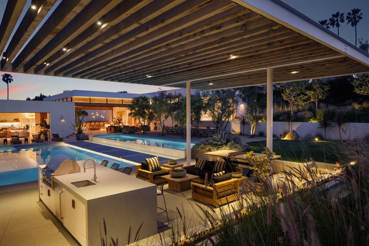 Point Dume Architectural Masterpiece