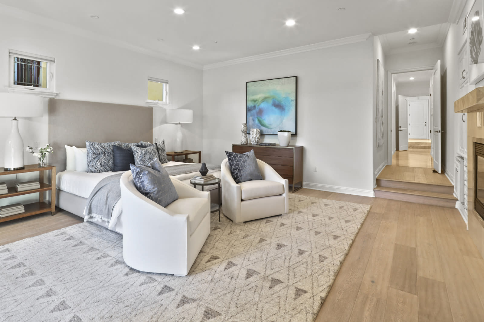 700 Avenue C