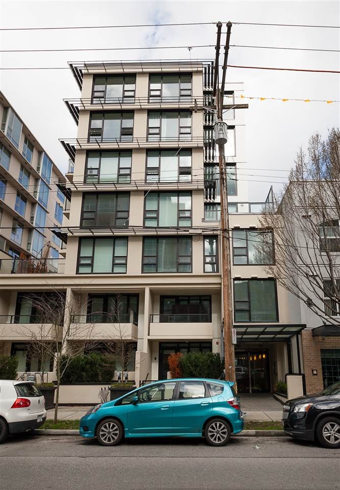 202-555 W 7th Ave
