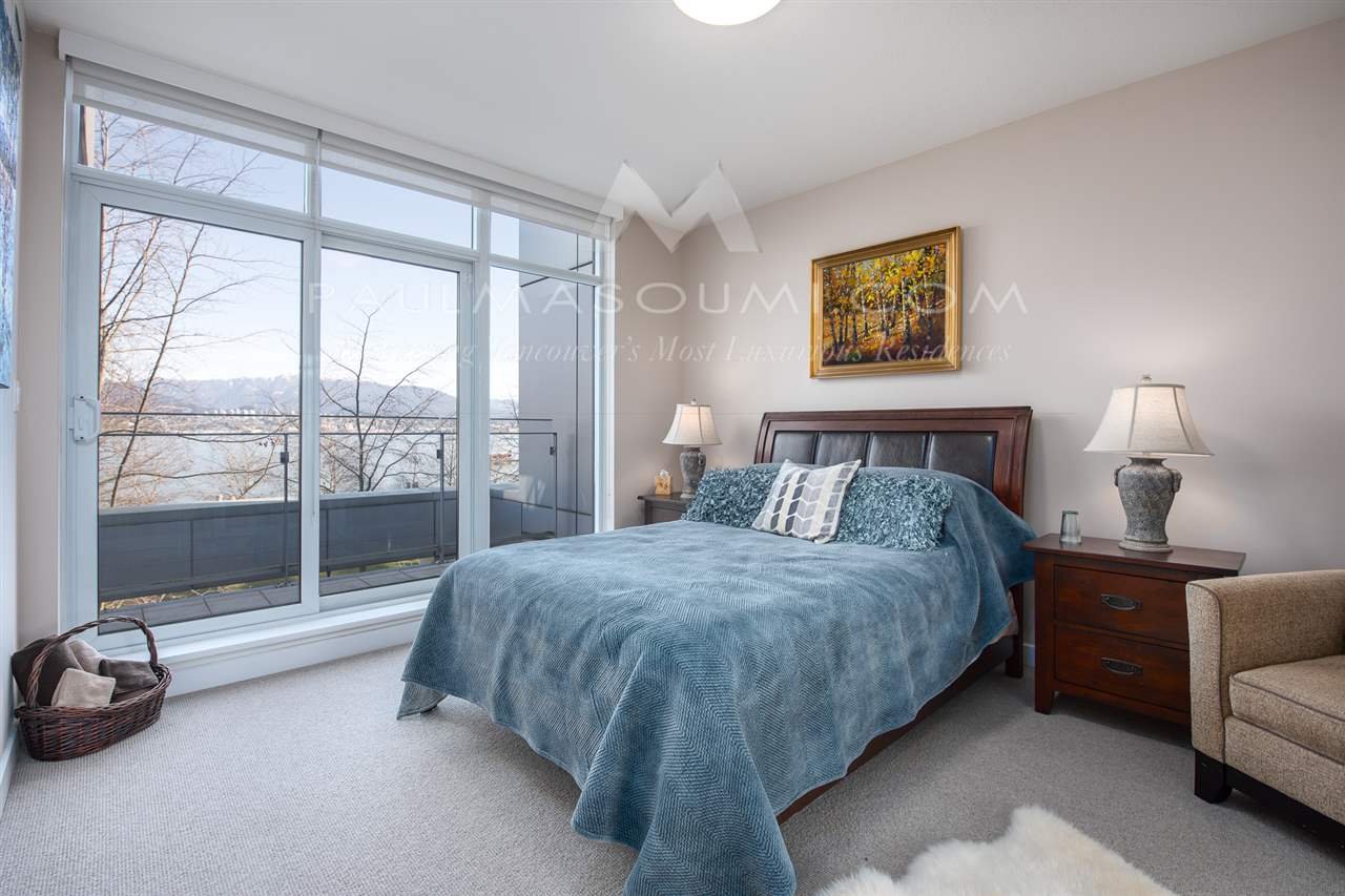 TH13-1233 W Cordova St