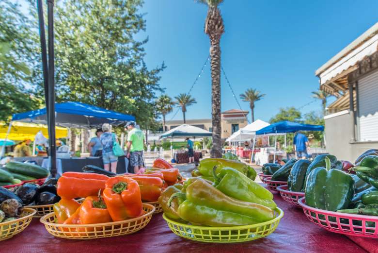 Farmers’ Market- Grand Boulevard