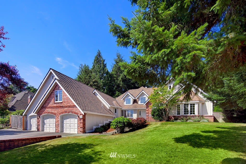 1331 233rd Ave SE