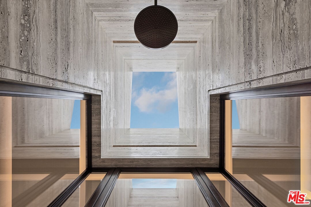 Serene Opulent