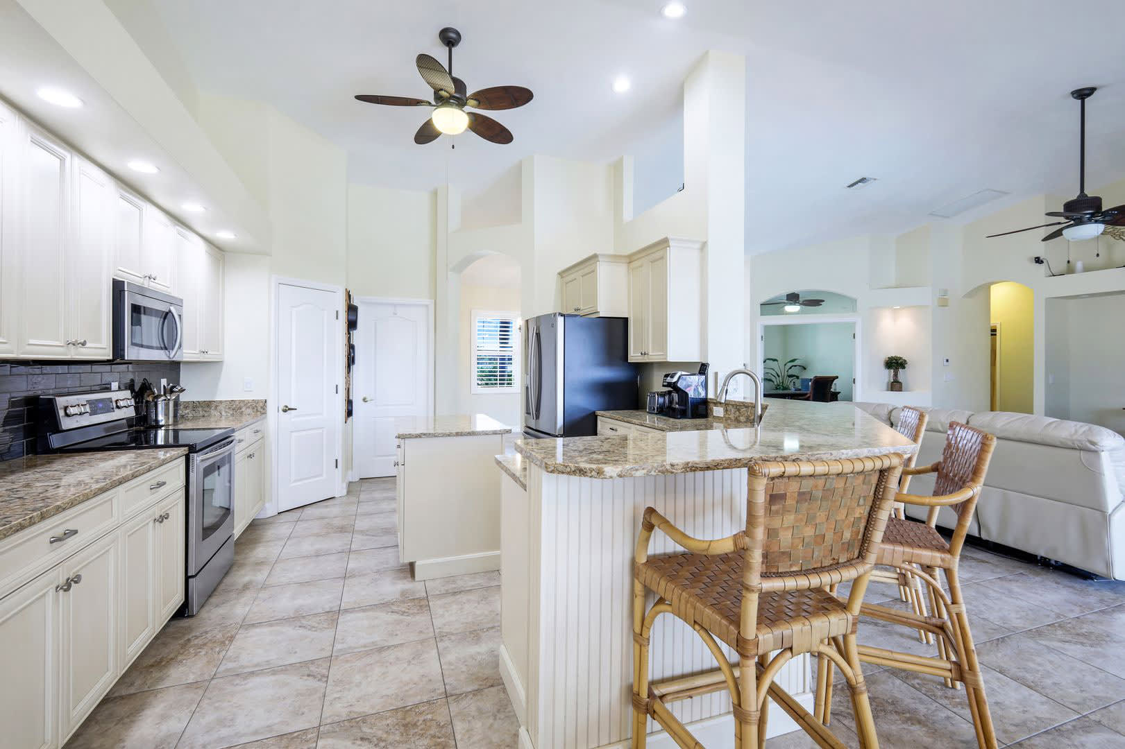 1908 SW 53rd Lane