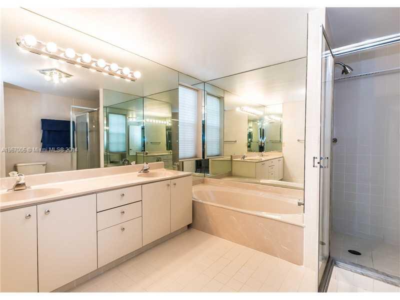 7671 Cinebar Dr Unit: 20L