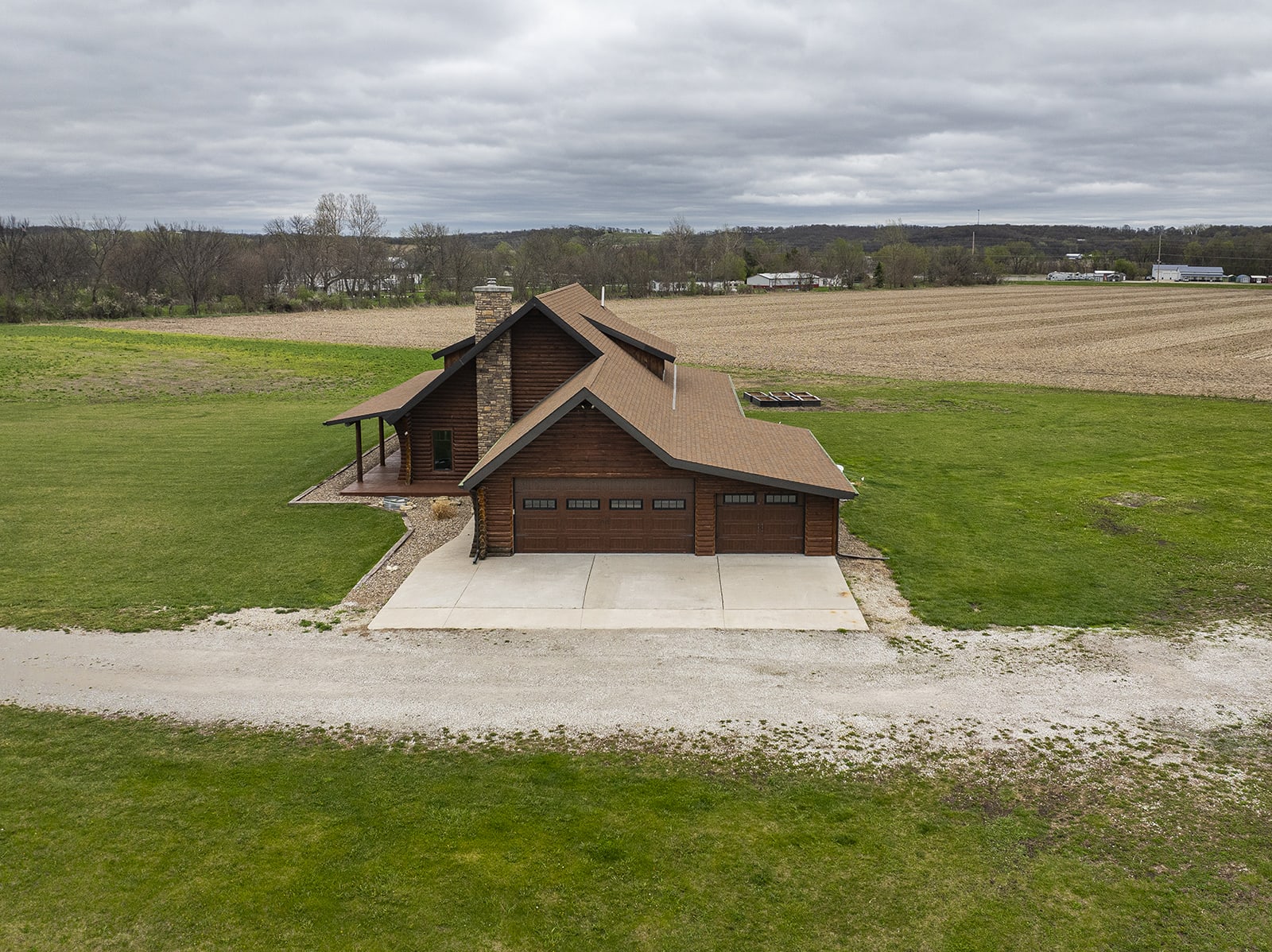 2023 Woody Court