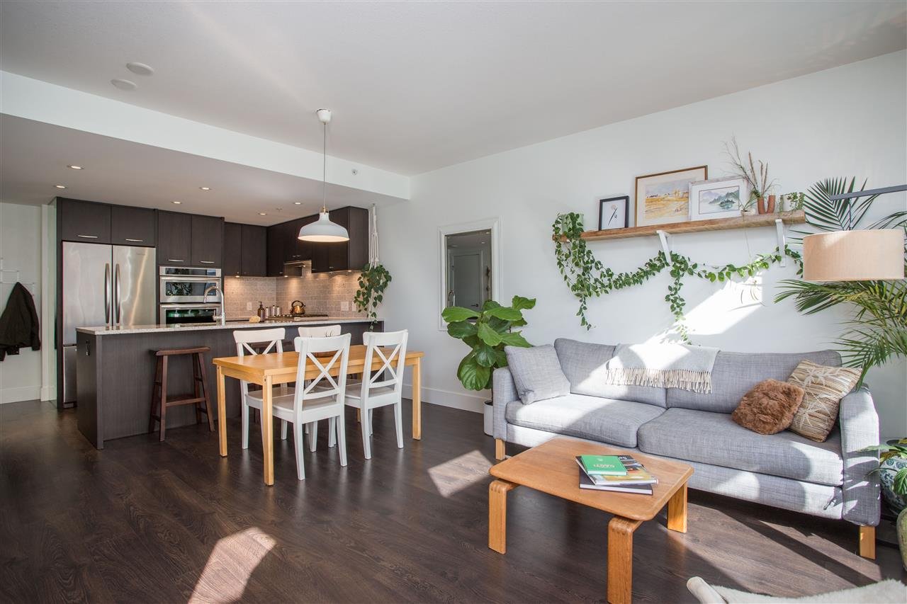210-150 W 15th St