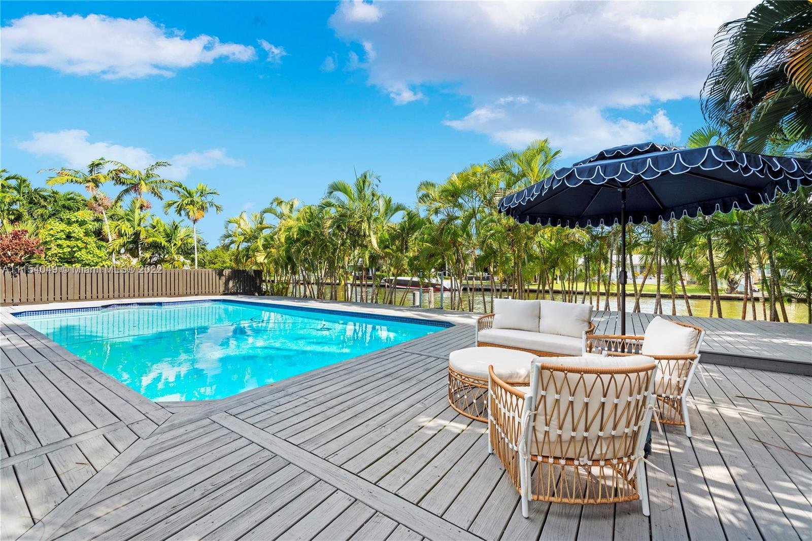 1025 Belle Meade Island Dr