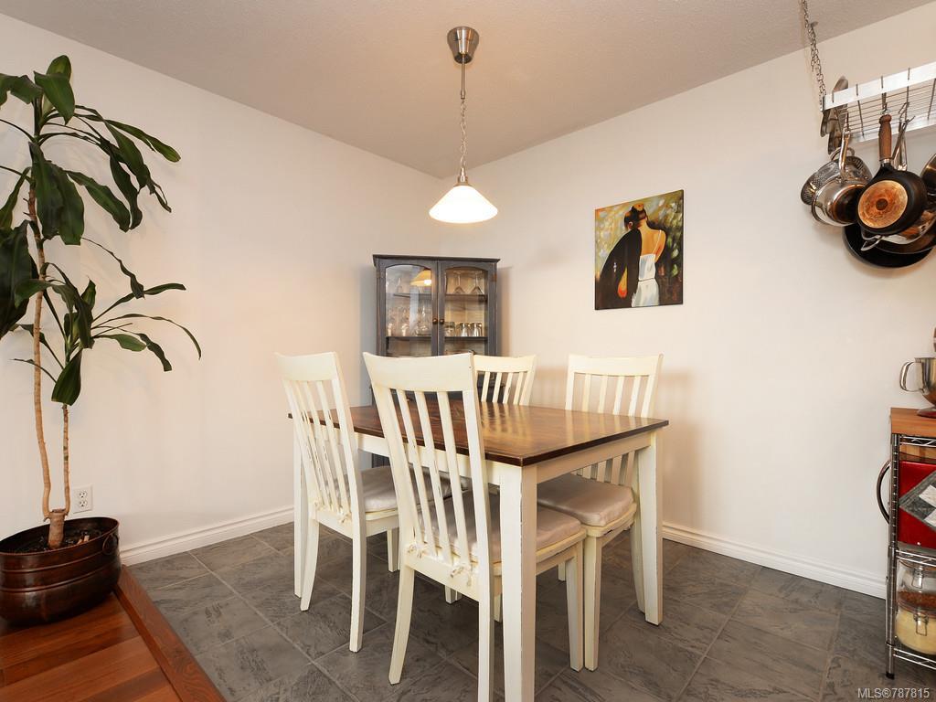102-2520 Wark St, Victoria