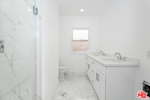 Remodeled Beverly Hills Lease