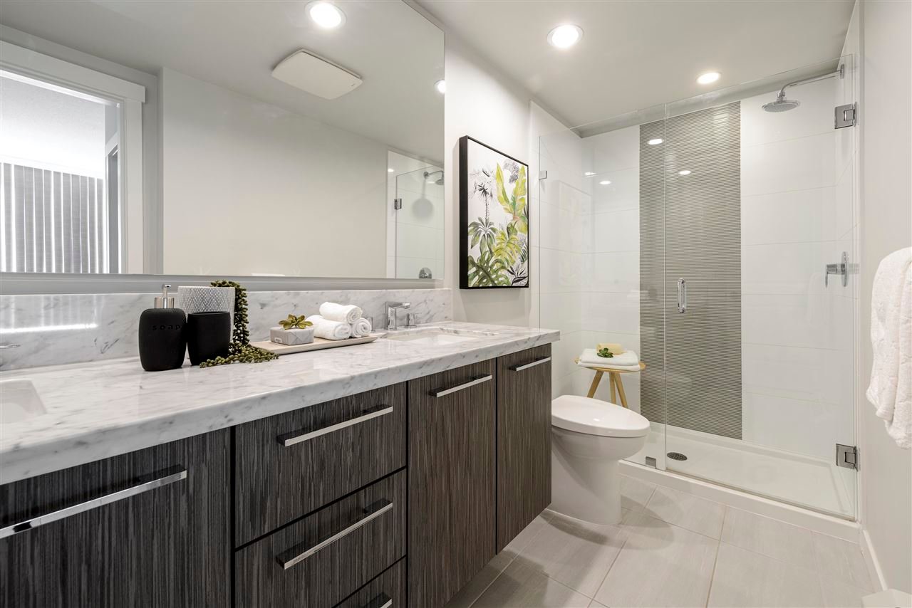 205-3281 E Kent Ave North Ave