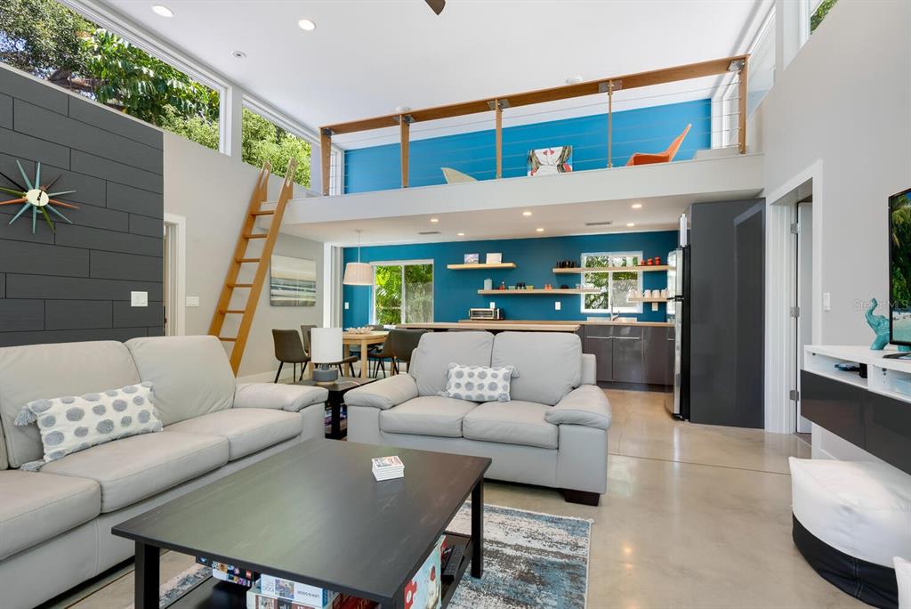 1734 Bahia Vista St