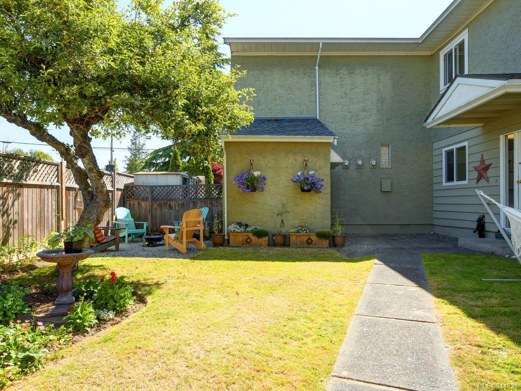 3-10070 Fifth St, Sidney