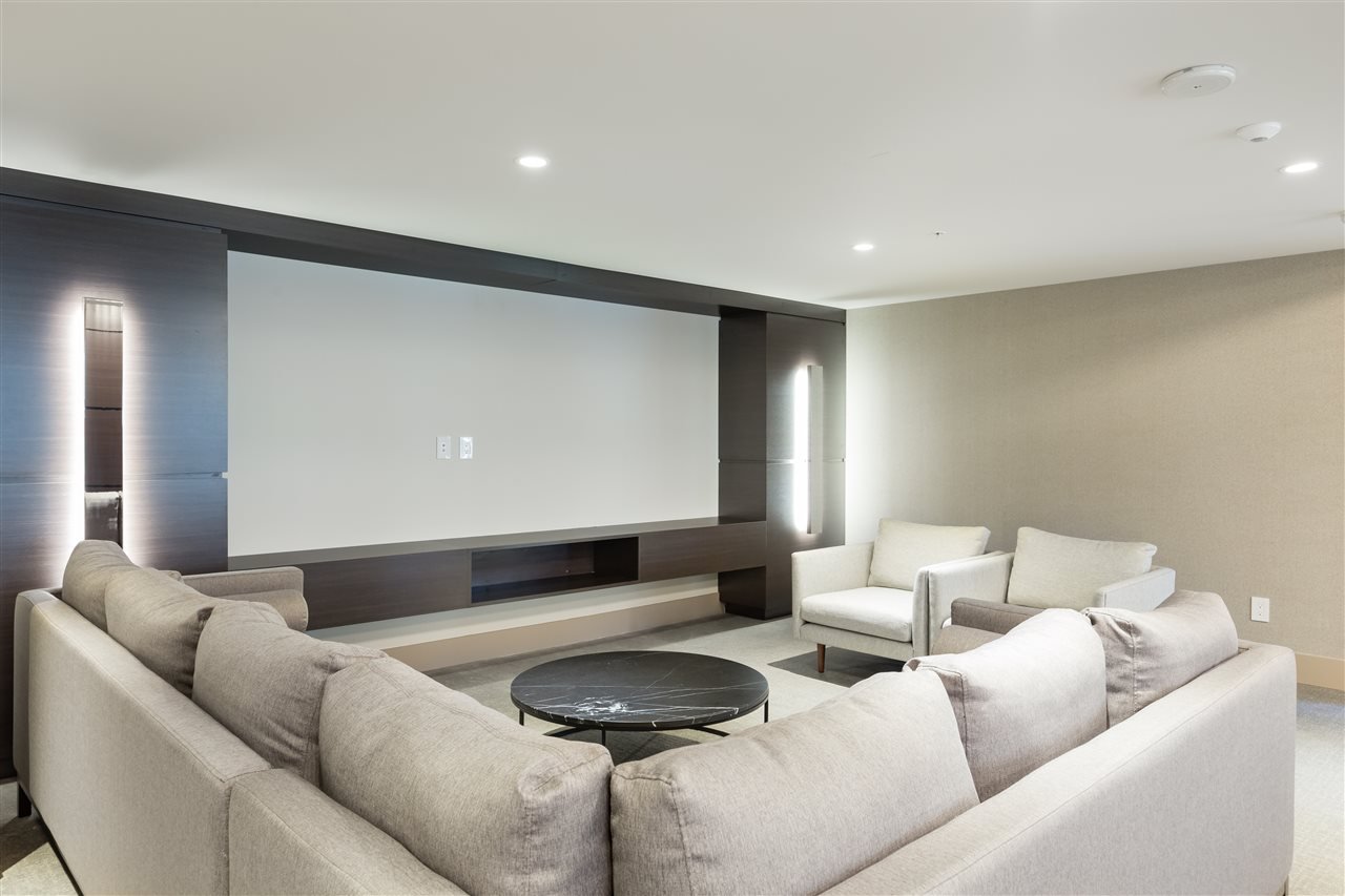 903-7228 Adera St