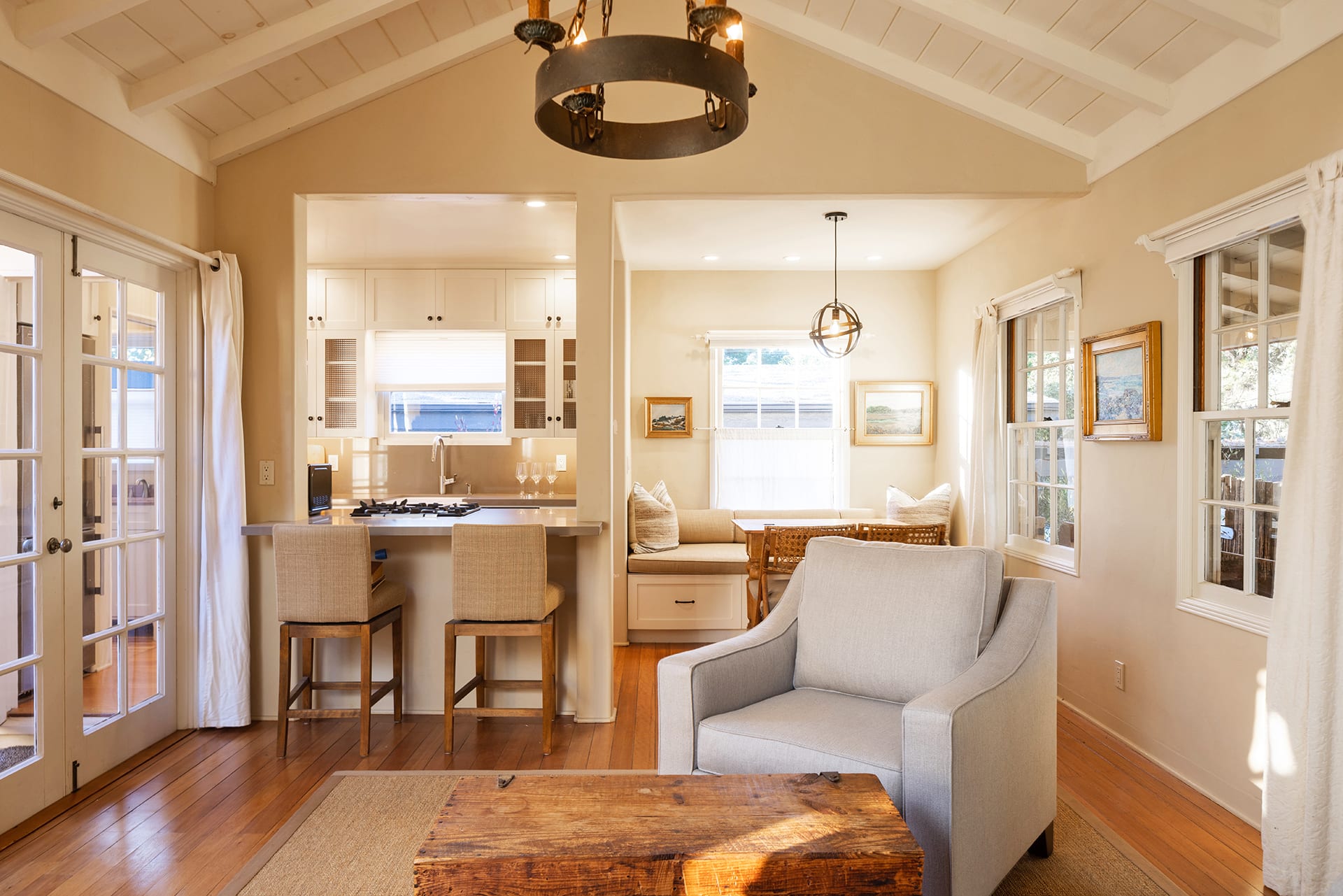 The Paddle Inn  |  Carmel-by-the-Sea Luxury 