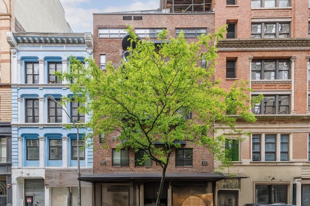 49 East 12th Street, Apt 3-E