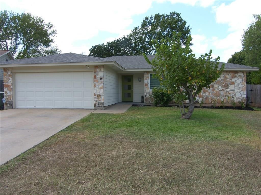 12102 Mill Hollow Cv