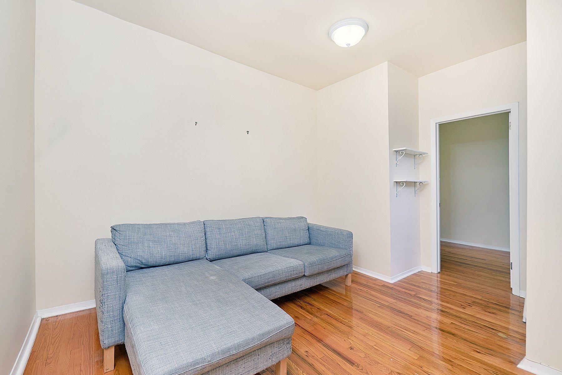 270 E 78th St, #3