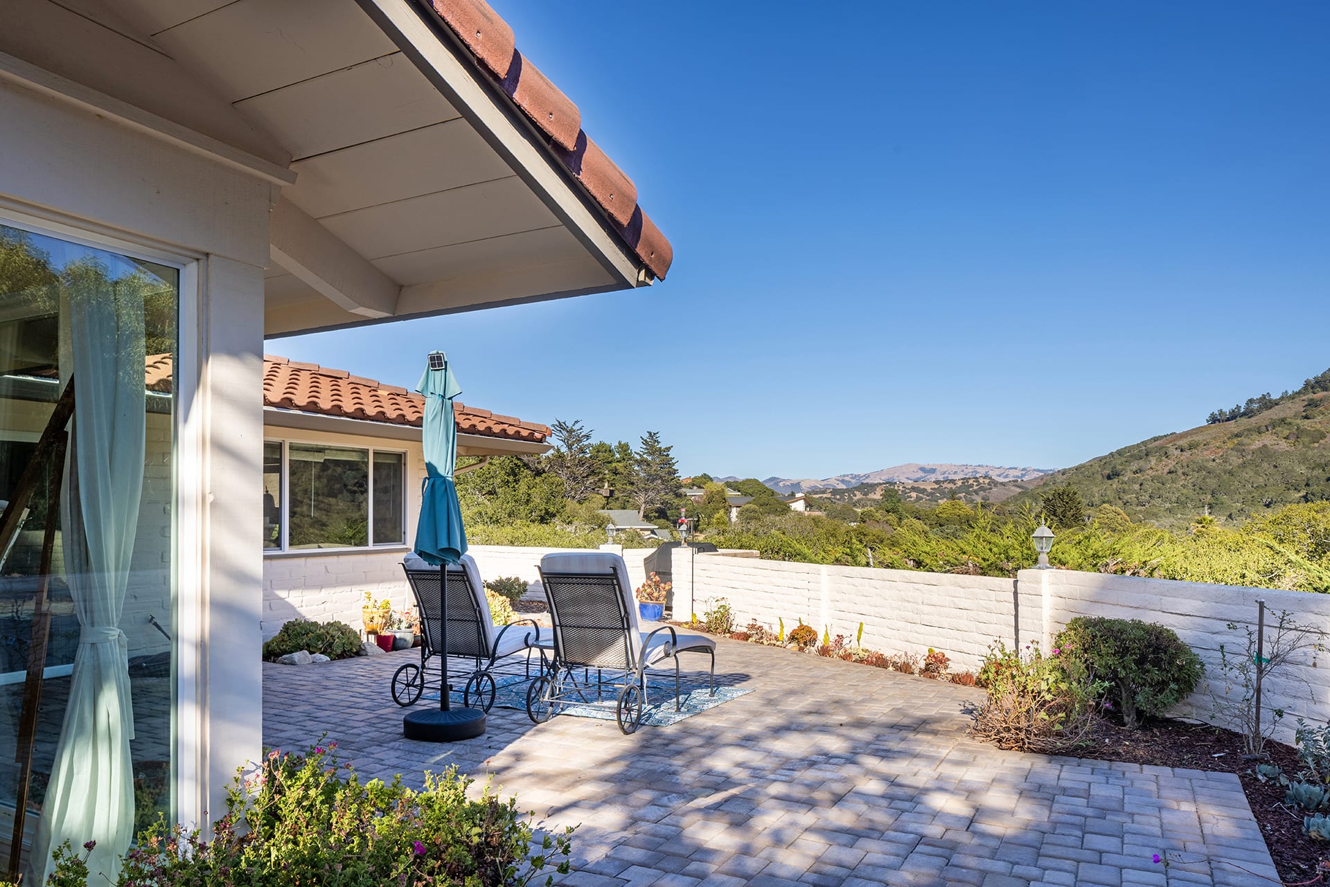 Monterey Paradise - 22641 Equipoise Road
