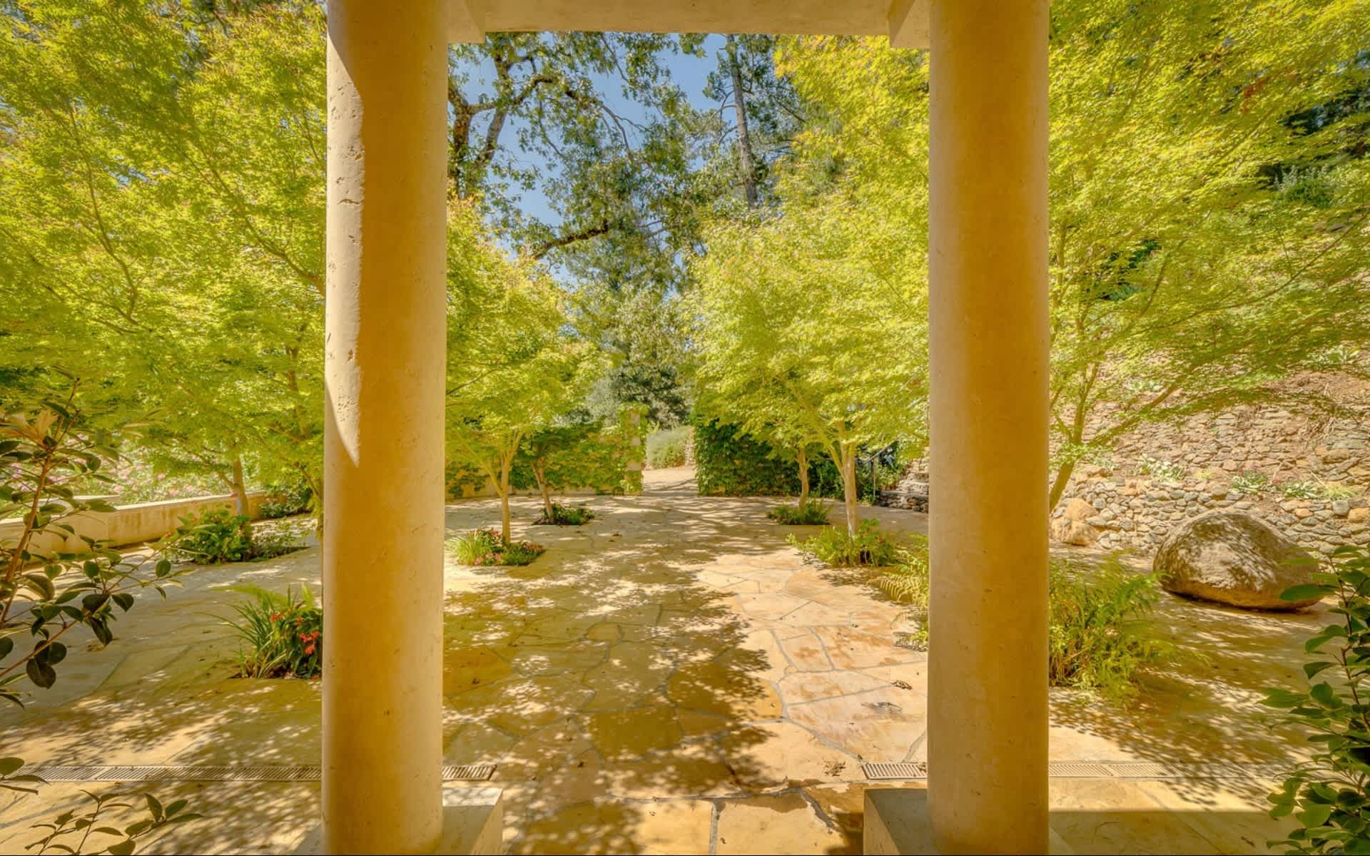 Absolutely Stunning Jewel Estate  - SOLD