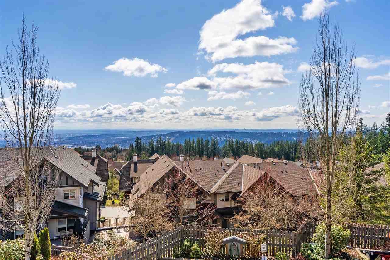 80-55 Hawthorn Dr
