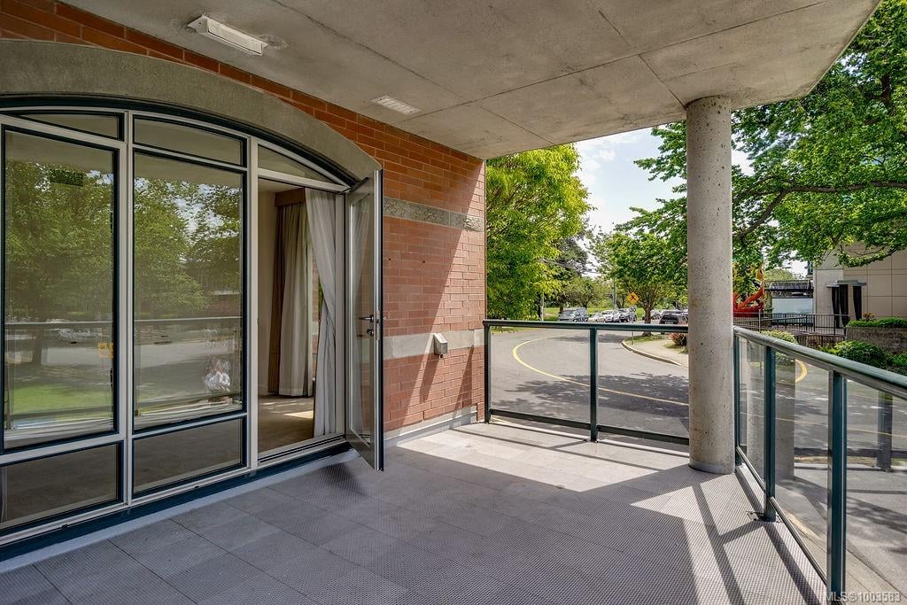 330-21 Dallas Rd