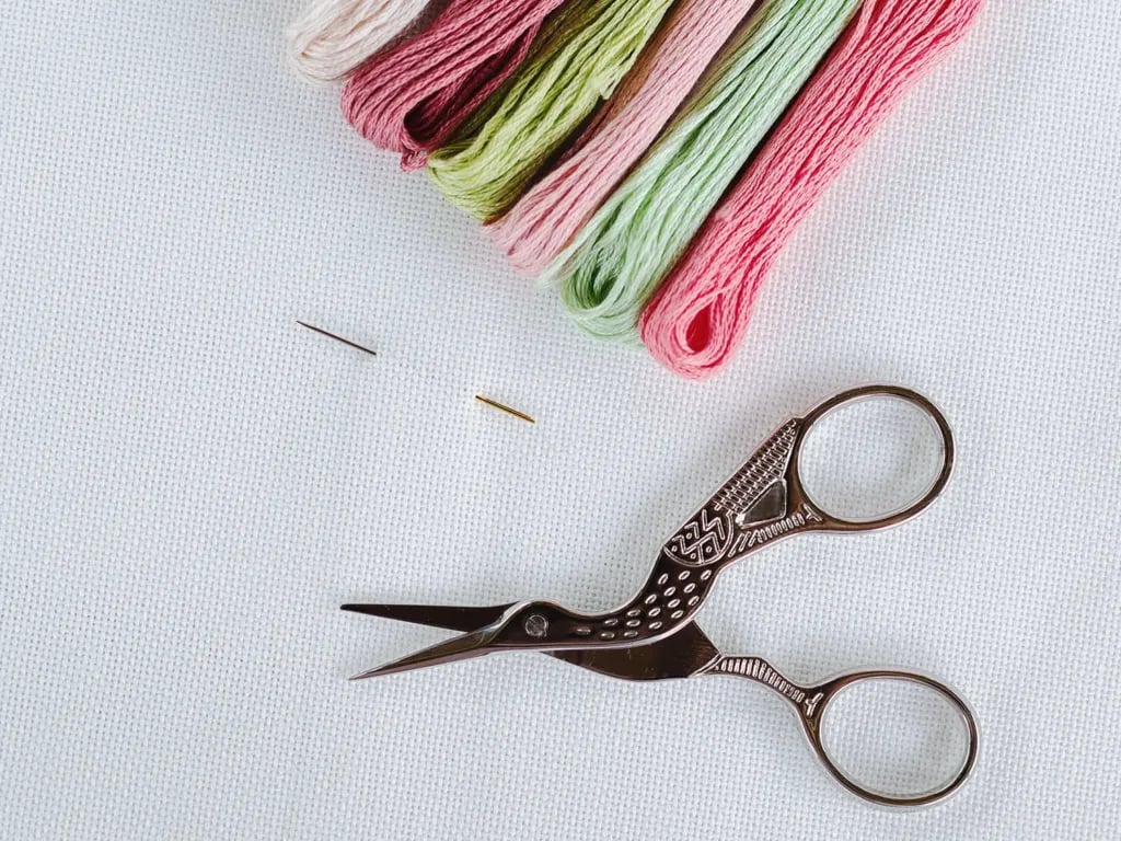 From grandma hobby to Gen Z trend, needlepoint finds a new audience in St. Louis