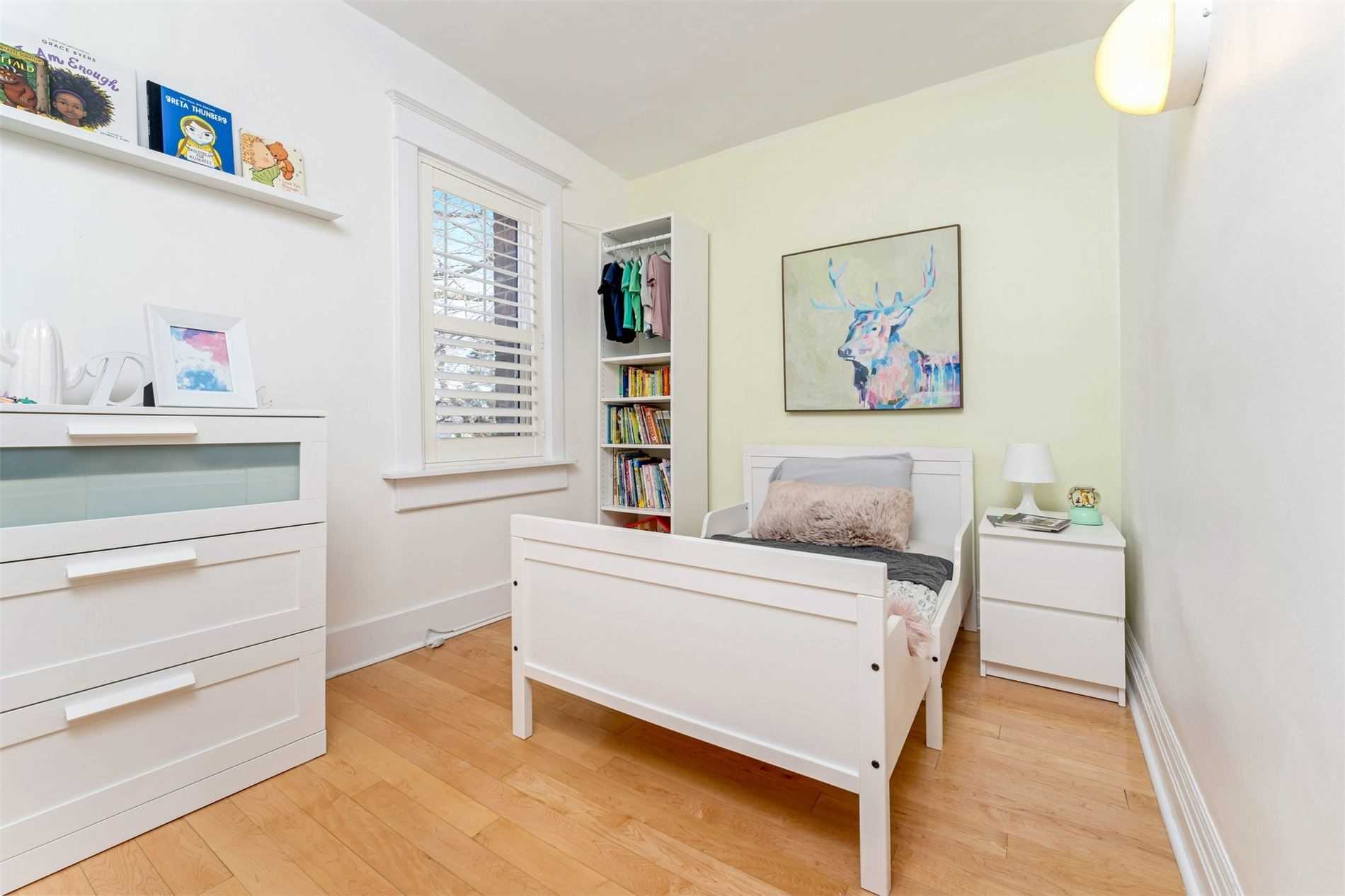 441 Woodfield Rd