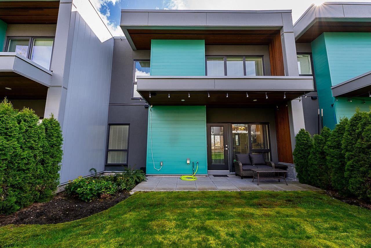 15-3596 Salal Drive, North Vancouver