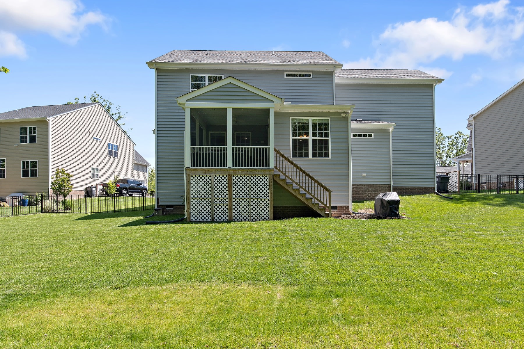 9006 Lavenham Place