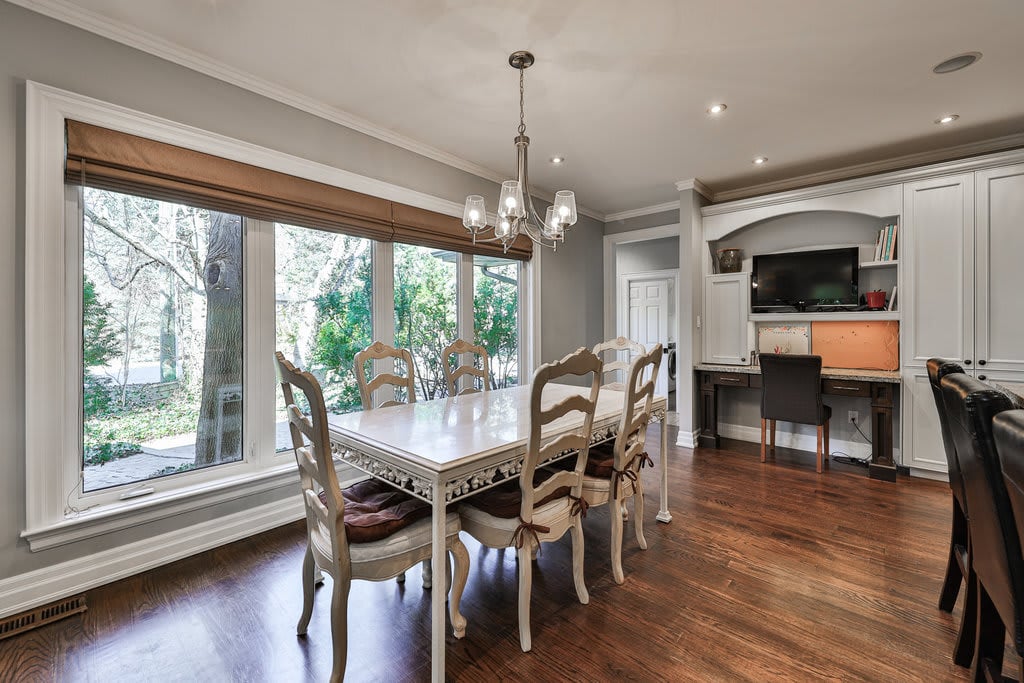 2100 Gatestone Avenue, Oakville