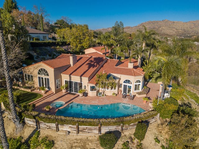 4714 Sunnyhill