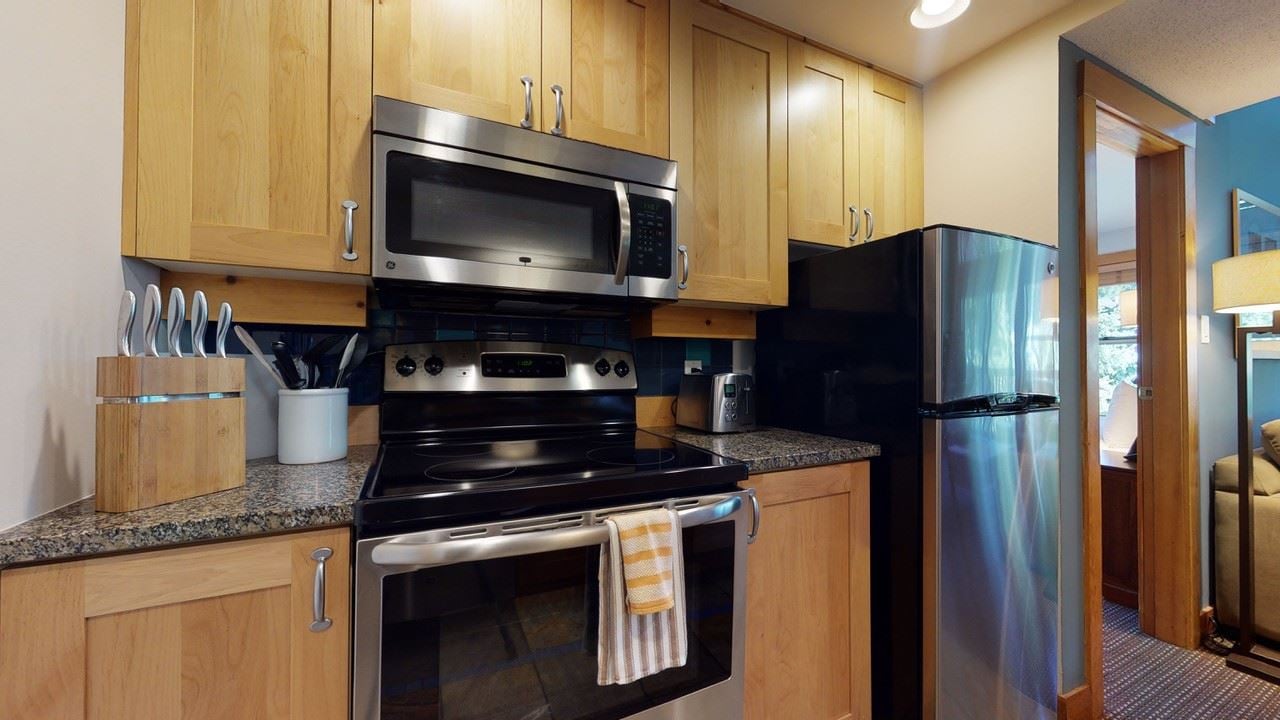 314D-2036 London Lane