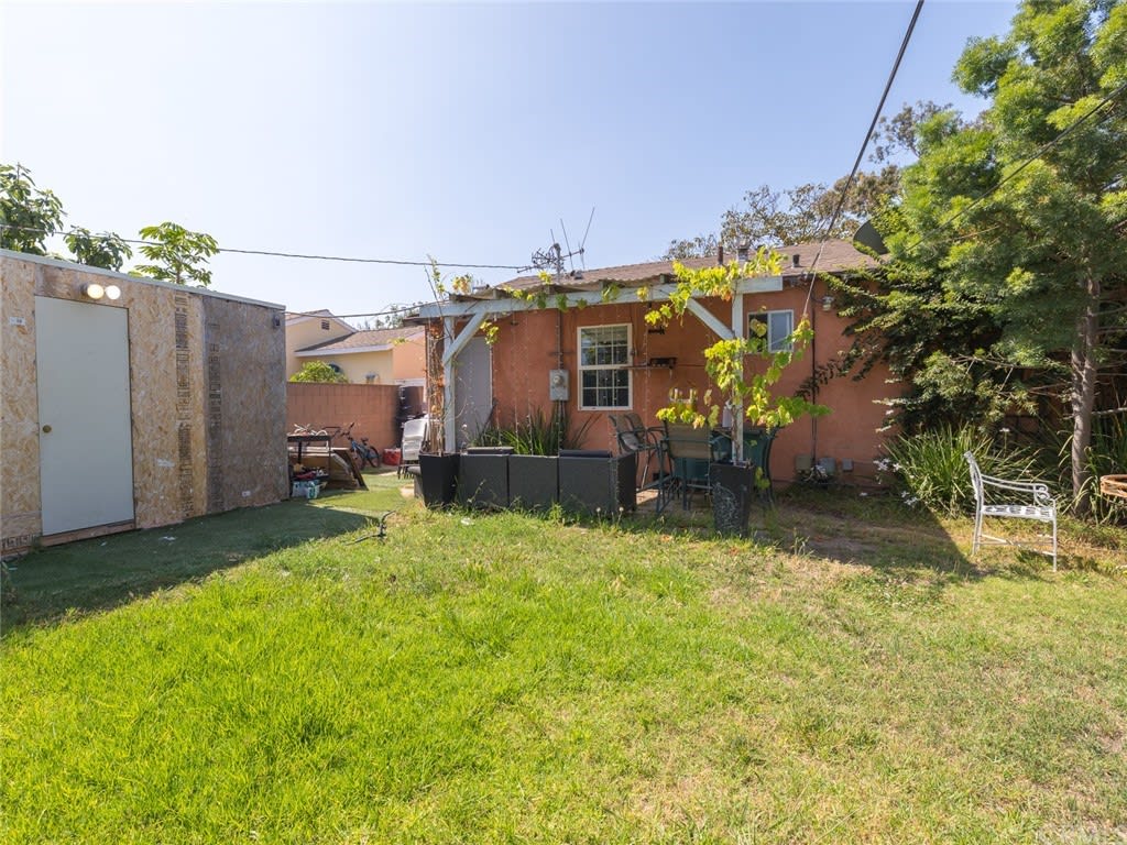 3717 W 116th Street