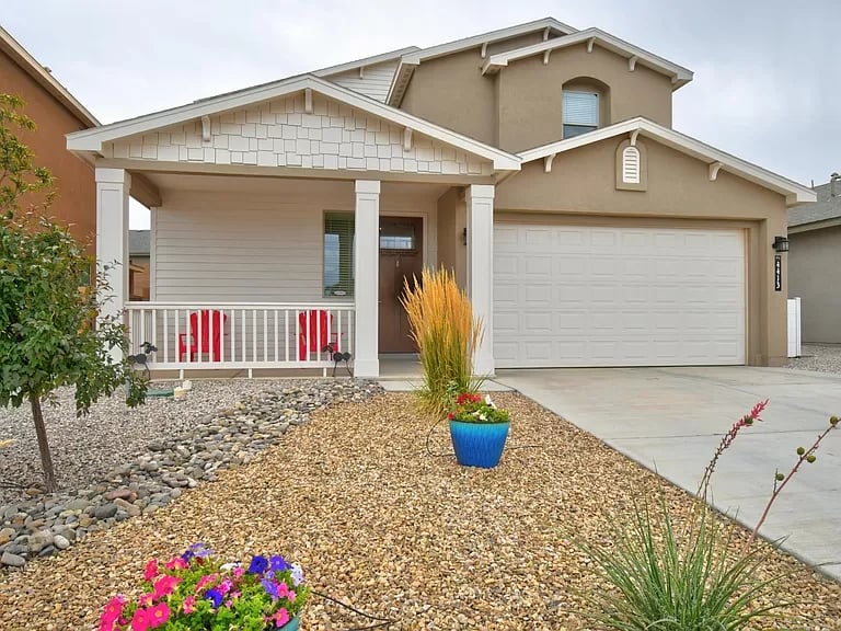 4413 Golden Eagle Loop NE
