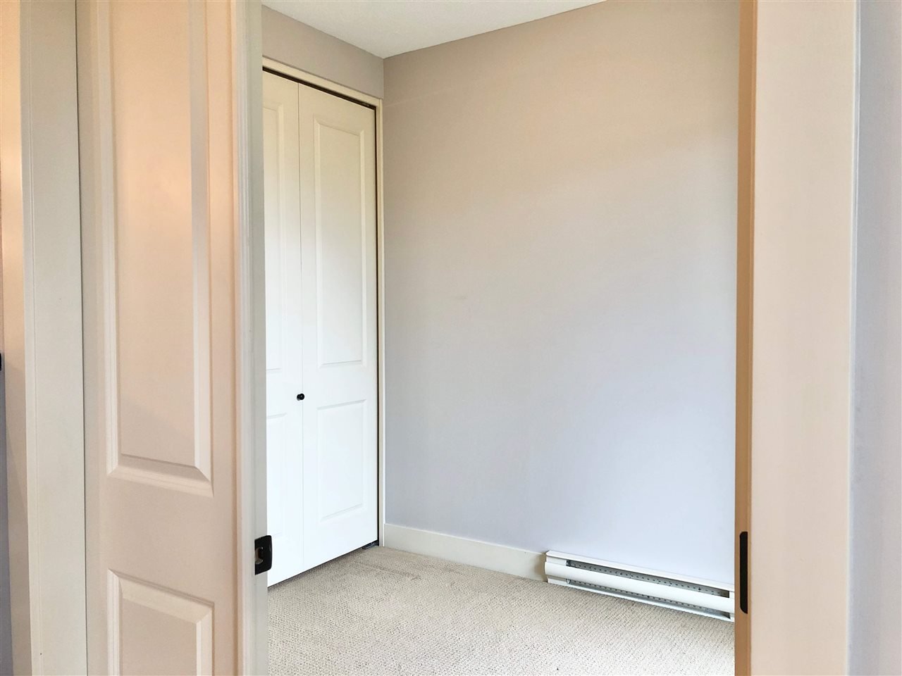 105-45893 Chesterfield Ave