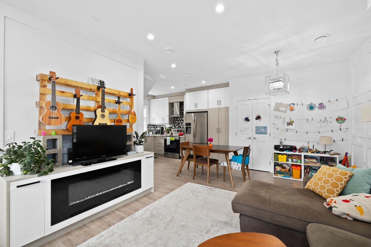3143 Glen Dr