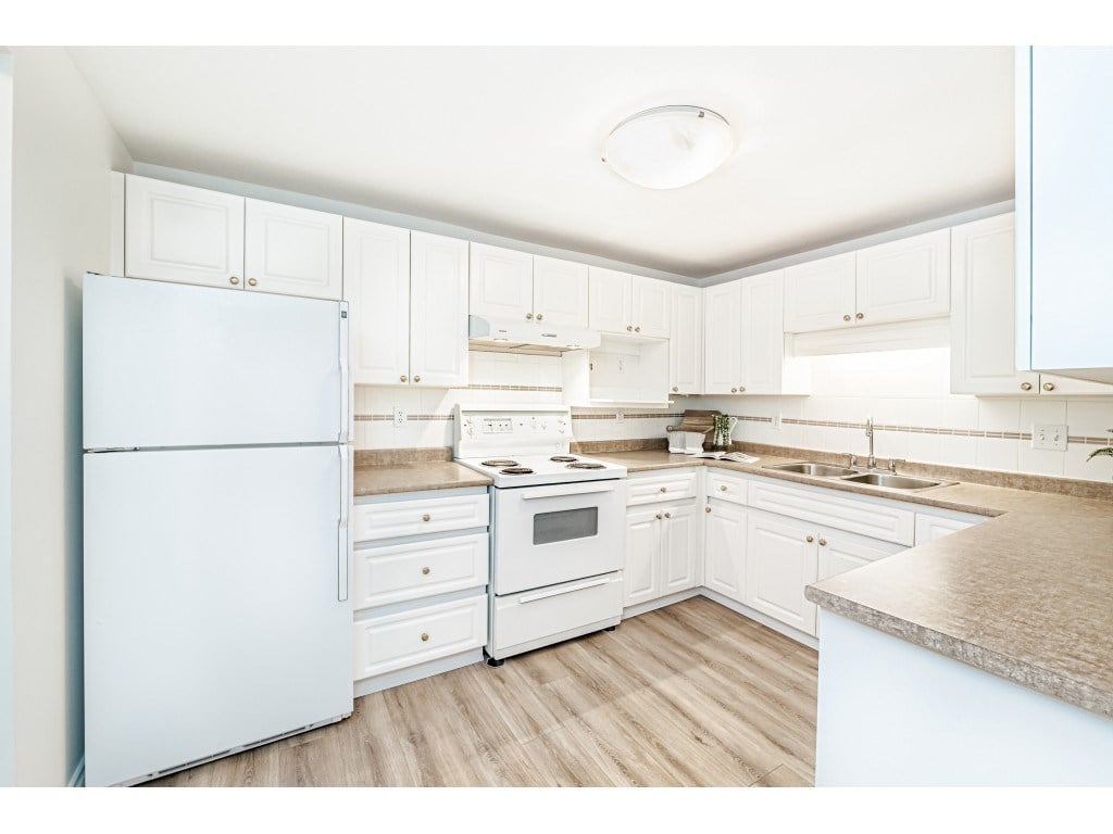 401-6475 Chester Street, Vancouver